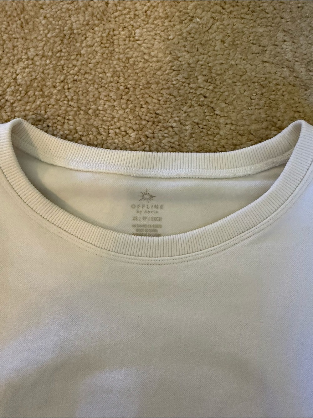 aerie White Cropped Long-Sleeve Crew Top - Picture 2 of 3